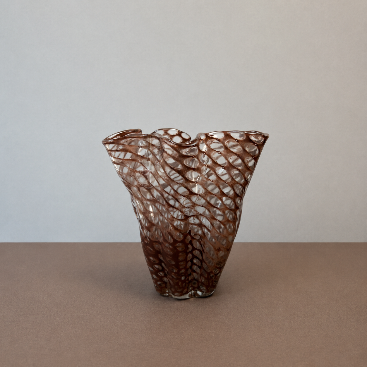 Raphael Vase | Brown